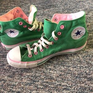 High top converse 💚💗